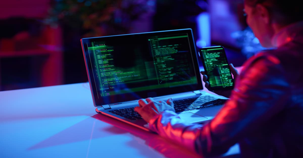 14 Telltale Characteristics of an Advanced Persistent Threat